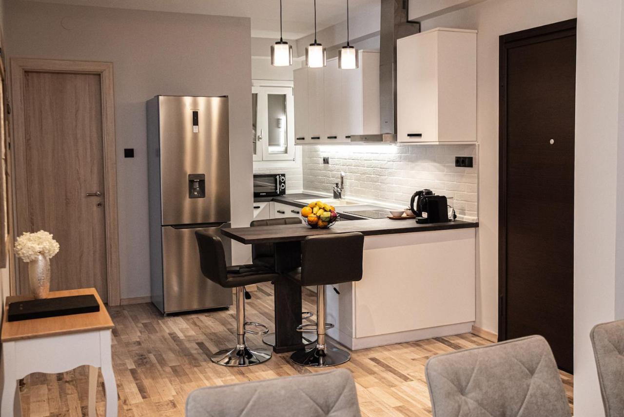 Charissa Apartment โวโลส ภายนอก รูปภาพ