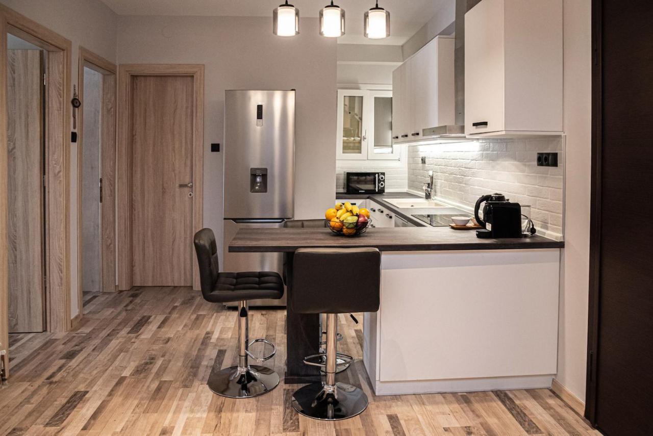 Charissa Apartment โวโลส ภายนอก รูปภาพ